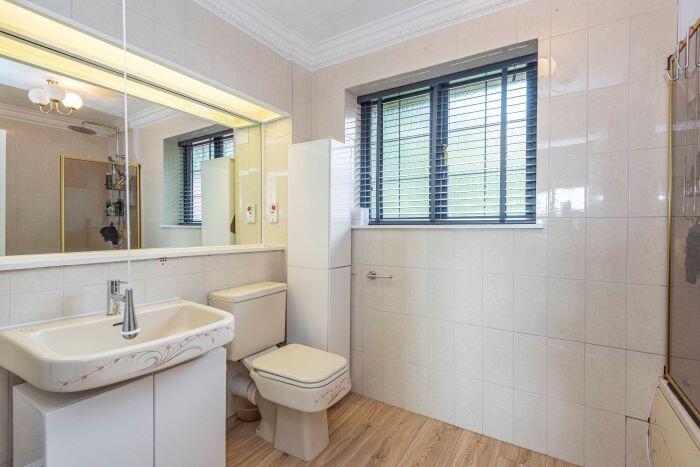 Additional image 35 of 10 Ravenswood Drive, Heaton, Bolton, BL1 5AJ