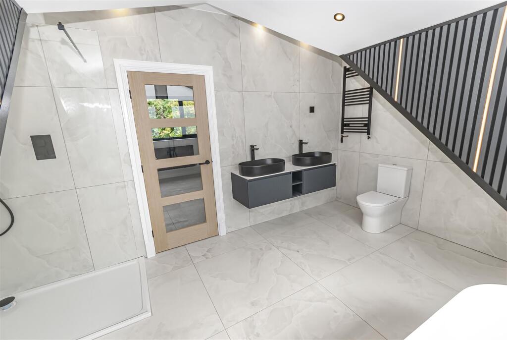 Additional image 28 of Bury Old Road, Ainsworth, Bolton