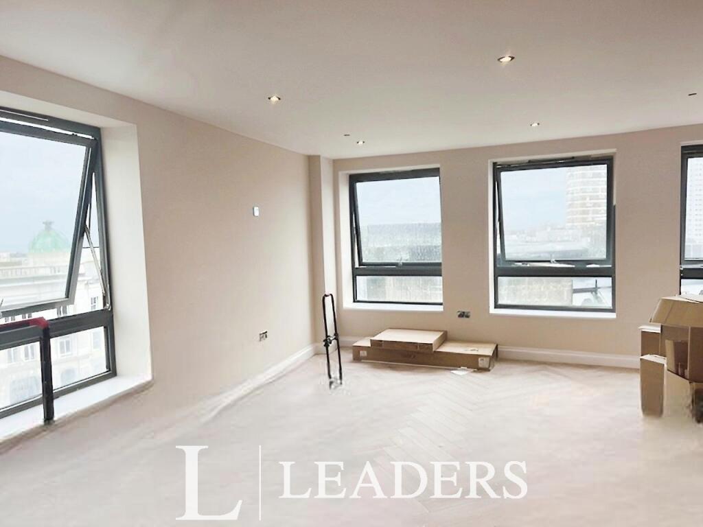 Additional image 8 of Queen Square