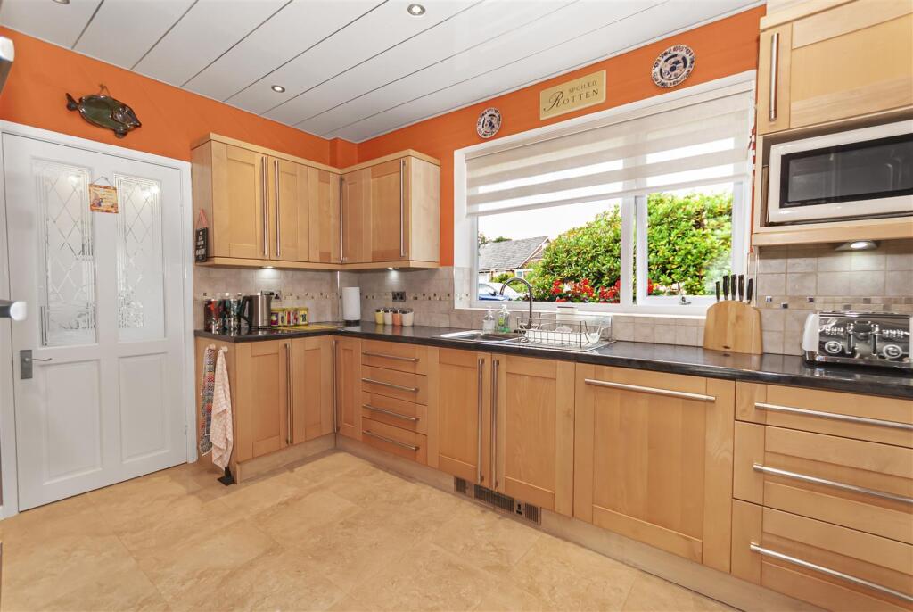 Additional image 13 of Greenfield Close, Bury