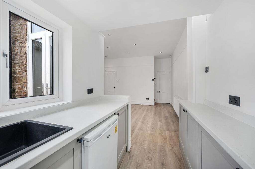 Additional image 11 of Shilton Street, Ramsbottom, BL0 | 4-Bed Terraced with, Open-Plan Kitchen/Diner & Well-Proportioned Bedrooms