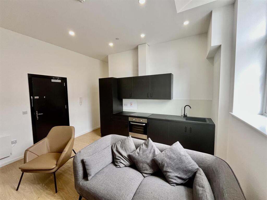 Additional image 4 of Deansgate, Bolton