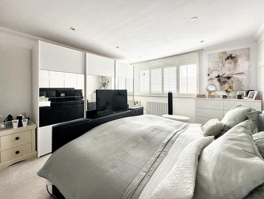 Additional image 14 of Southdown Avenue, Peacehaven, BN10 8RX