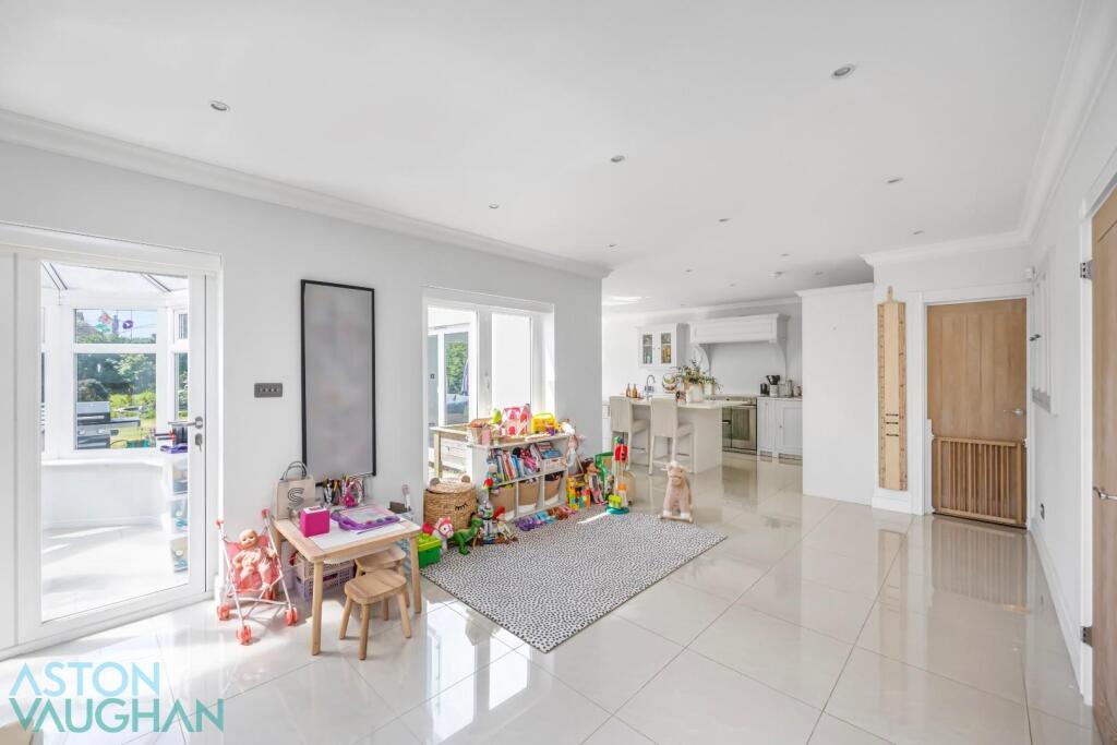 Additional image 10 of Green Ridge, Brighton