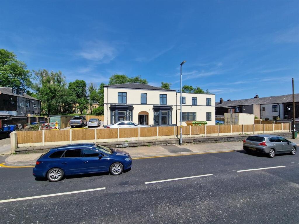 Additional image 3 of Flat 5, Woodfield House Flat, Bury, BL9