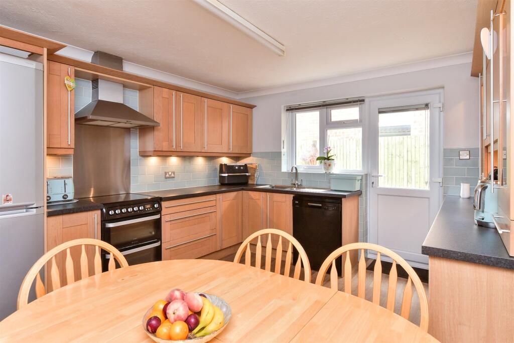 Additional image 6 of Roderick Avenue, Peacehaven, East Sussex