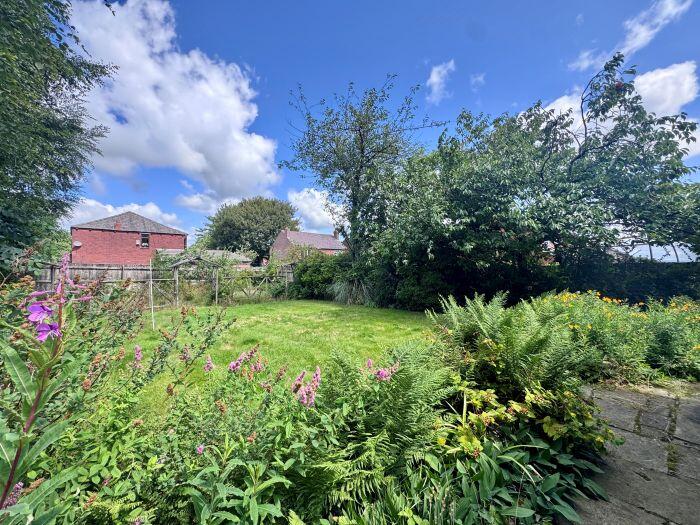 Additional image 33 of 572 Chorley Old Road, Heaton, Bolton, BL1 6AB