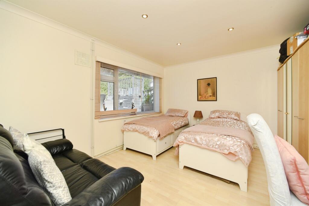 Additional image 9 of Tyedean Road, Telscombe Cliffs, Peacehaven