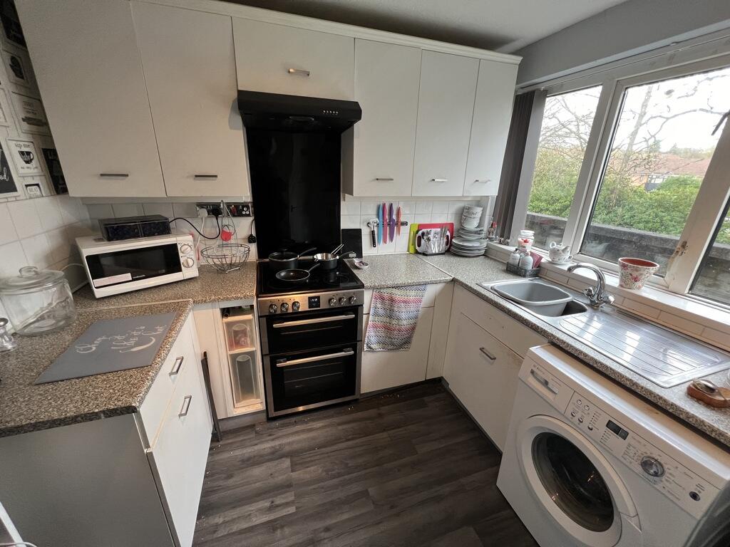 Additional image 8 of 28 Pendle Court, Bolton, Lancashire, BL1 6PY