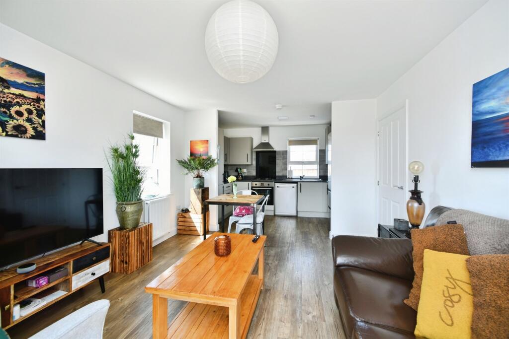 Additional image 18 of Skylark Avenue, Peacehaven