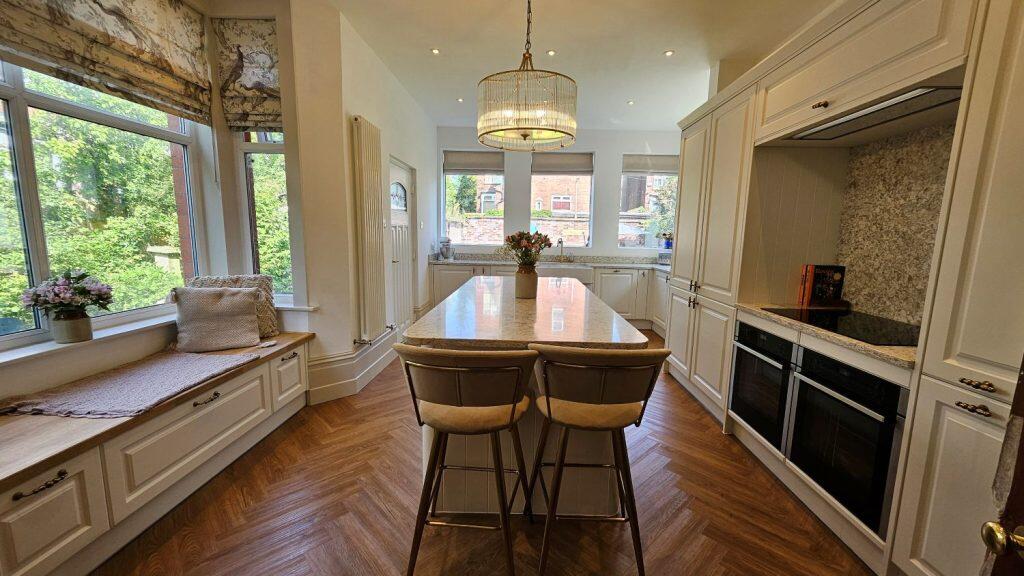 Additional image 12 of 194 Chorley New Road, Heaton, Bolton. BL1 5AA