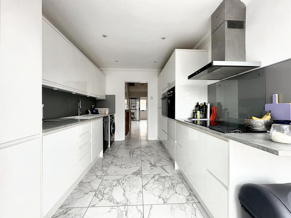 Additional image 7 of Southdown Avenue, Peacehaven, BN10 8RX