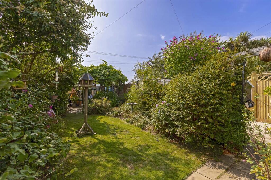 Additional image 3 of Sunny Close, Goring-By-Sea, Worthing