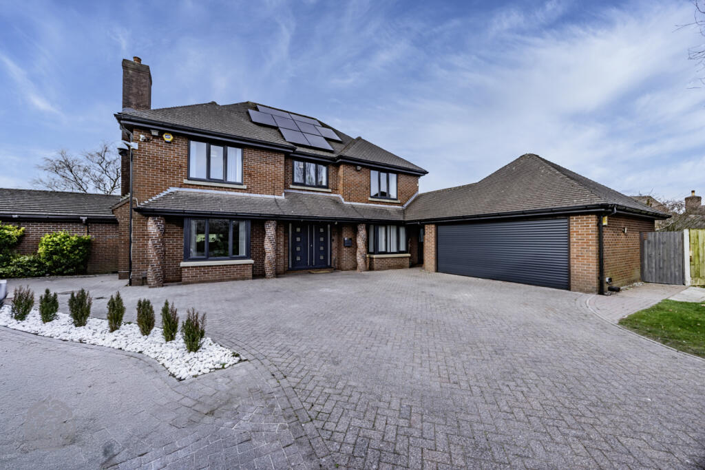 Additional image 26 of The Highgrove, Bolton, Greater Manchester, BL1 5PX