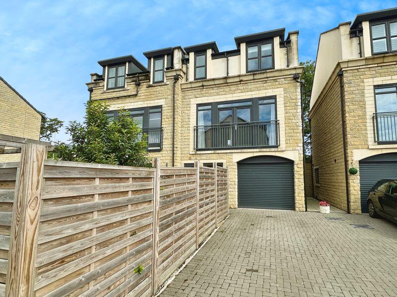 Bleaklow Court, Bury