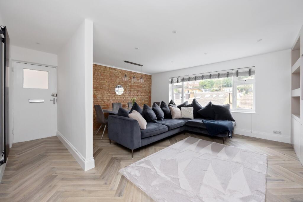 Additional image 2 of Loyal Parade, Brighton, BN1