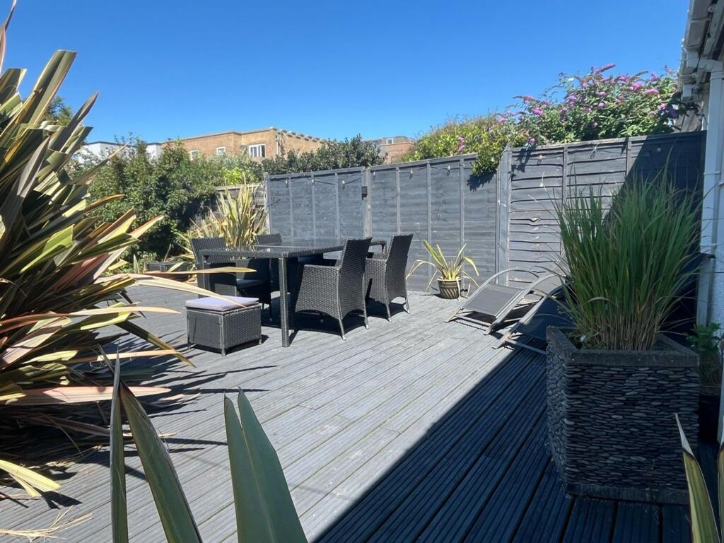 Additional image 16 of Victoria Avenue, Peacehaven, BN10 8LX