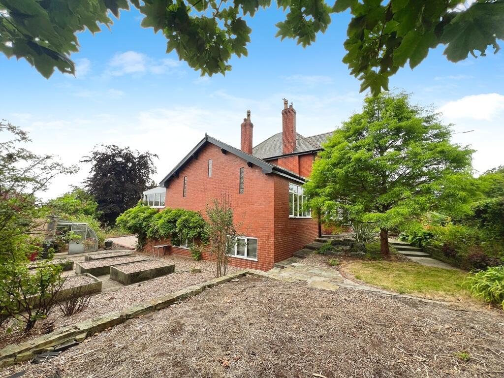 Additional image 3 of 560 Radcliffe Road, Bolton, Lancashire, BL3 1AN