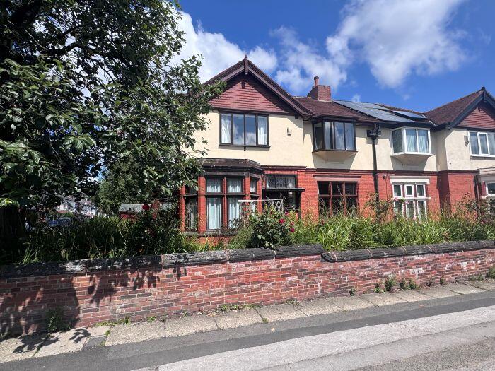 Additional image 2 of 572 Chorley Old Road, Heaton, Bolton, BL1 6AB