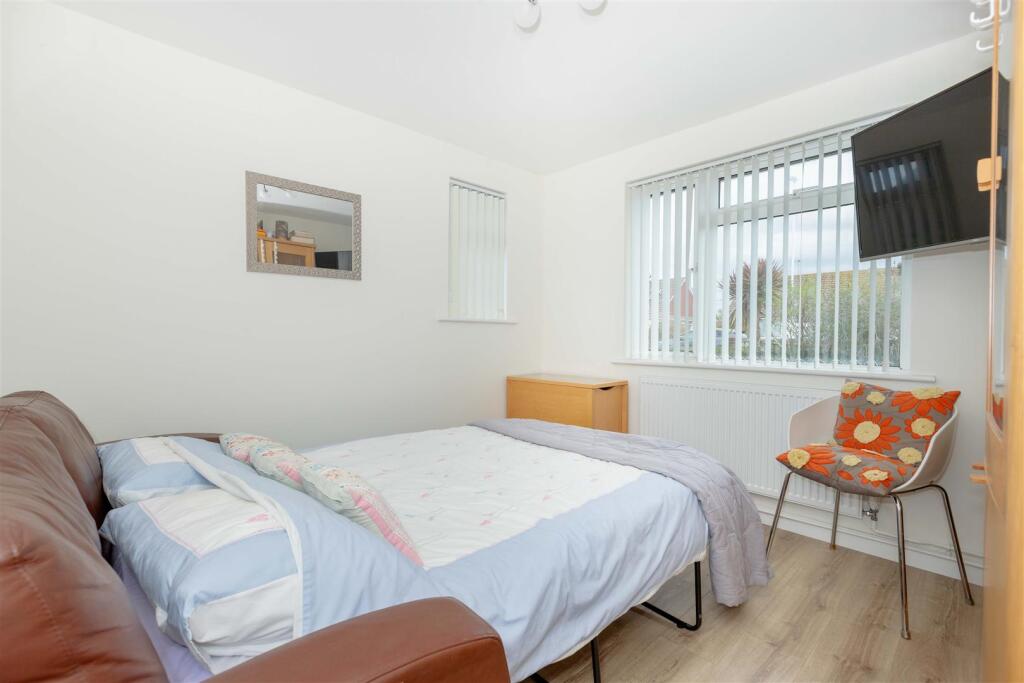 Additional image 6 of Meadow Road, Worthing
