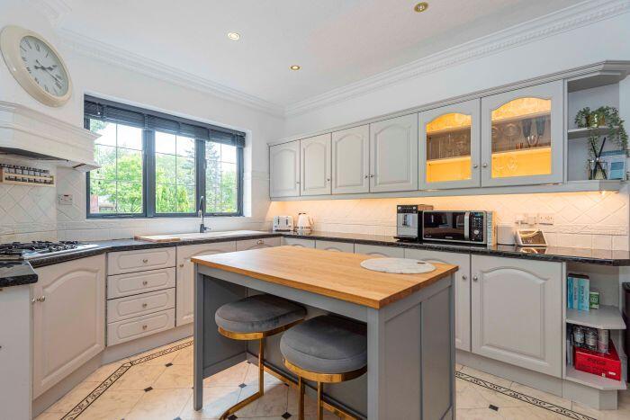 Additional image 11 of 10 Ravenswood Drive, Heaton, Bolton, BL1 5AJ