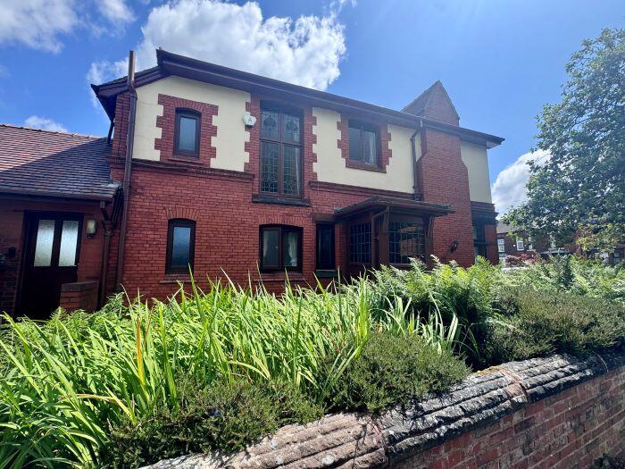 Additional image 4 of 572 Chorley Old Road, Heaton, Bolton, BL1 6AB