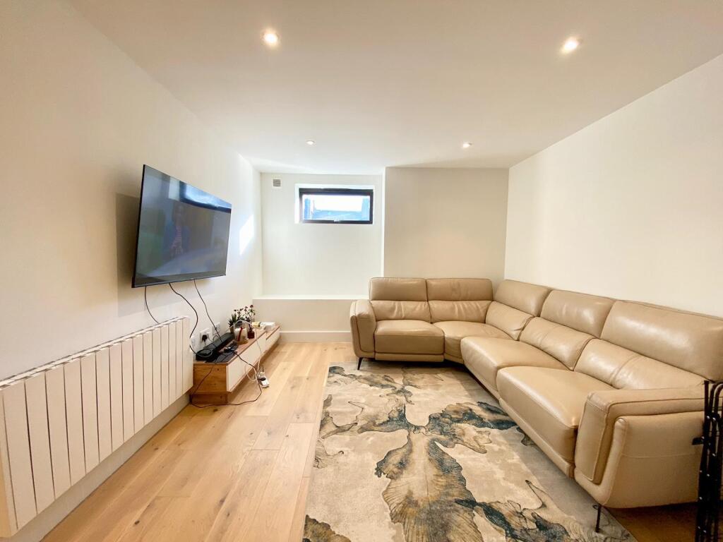 Additional image 4 of Russell Mews, Brighton, BN1 2AU