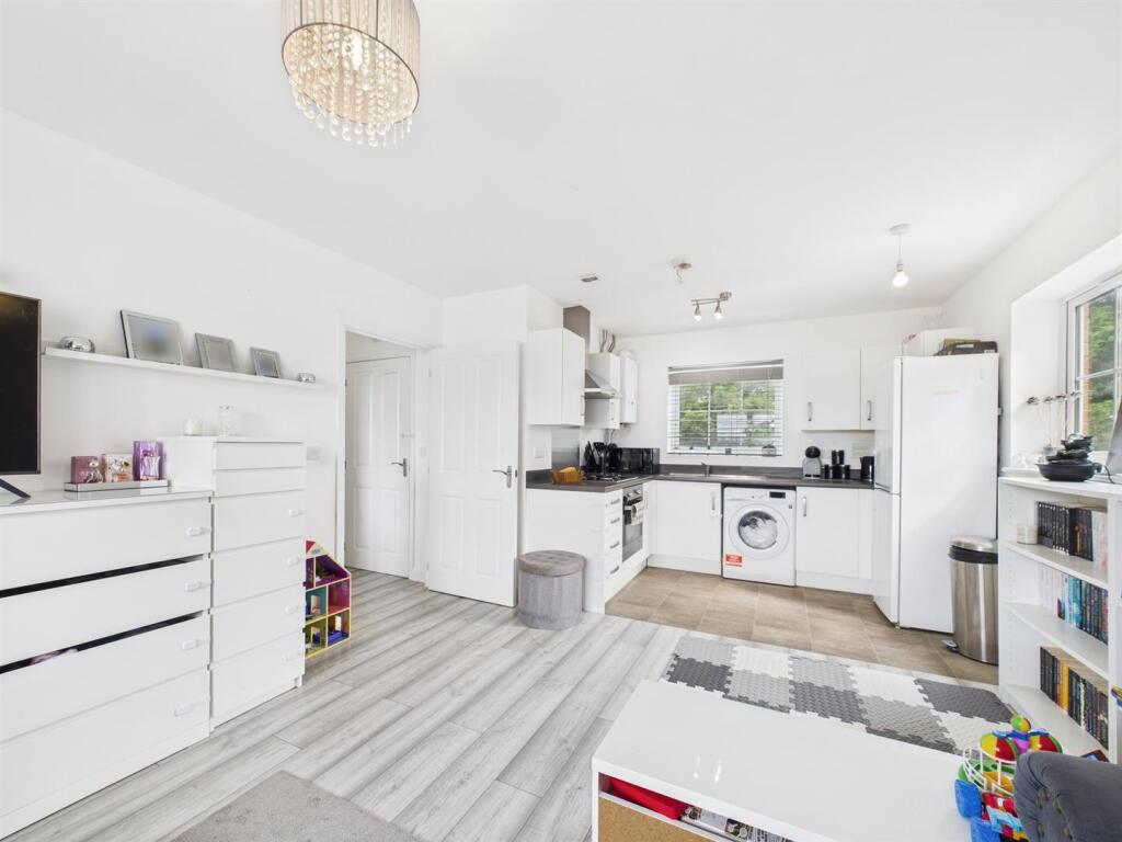 Additional image 9 of Swallow Close, Peacehaven