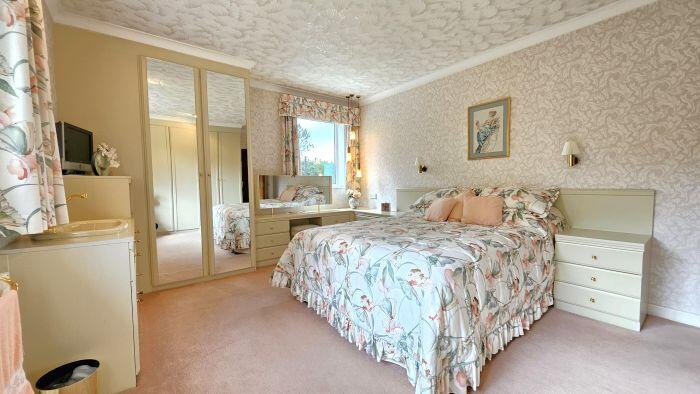 Additional image 33 of 8 Ravenswood Drive, Bolton, BL1 5AJ