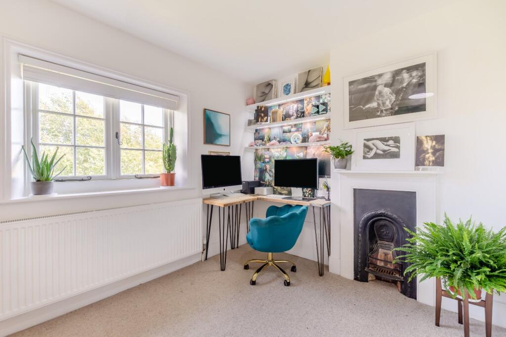 Additional image 13 of Hoddern Farm, Nr Pidinghoe, East Sussex