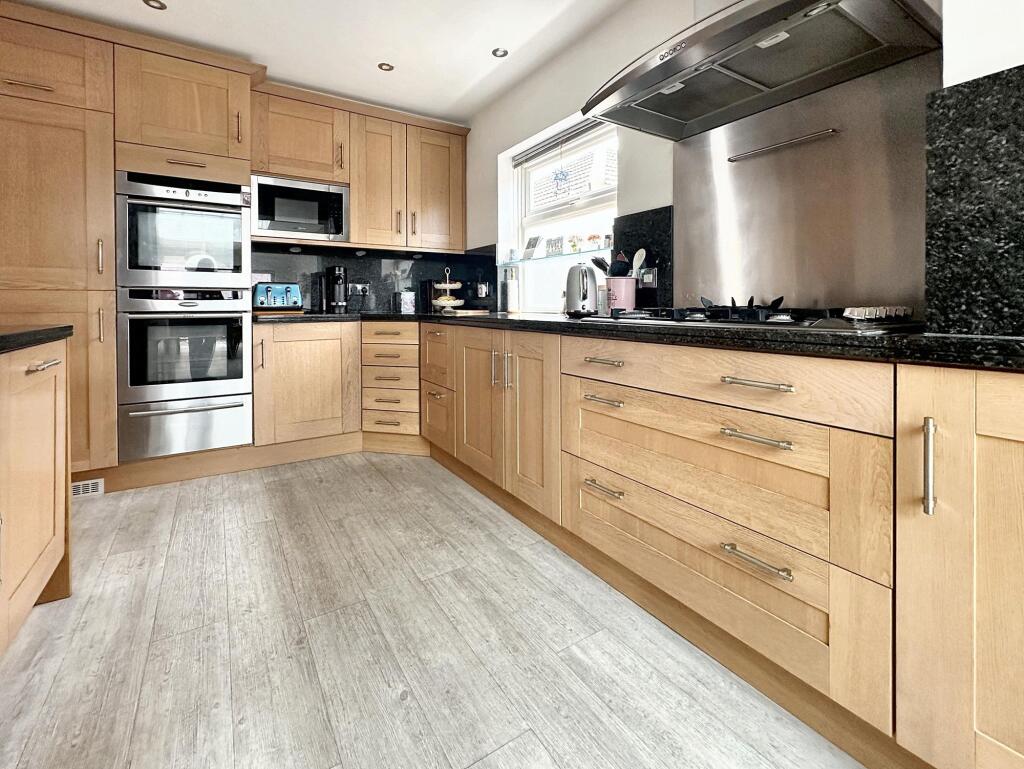 Additional image 10 of Arundel Road, Peacehaven, BN10 8EY