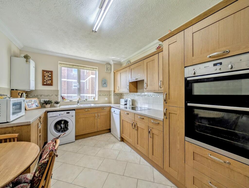 Additional image 4 of West Parade, Worthing