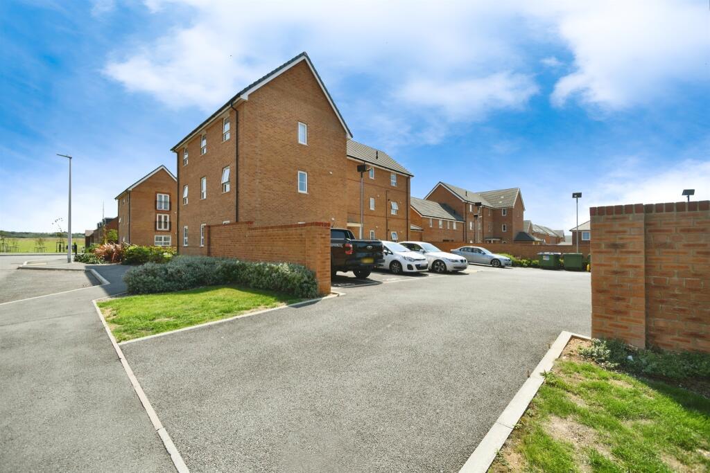 Additional image 15 of Skylark Avenue, Peacehaven