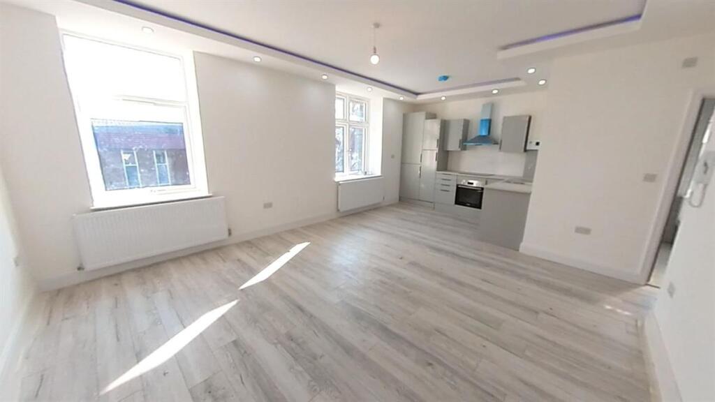 Additional image 7 of Flat 5, Woodfield House Flat, Bury, BL9