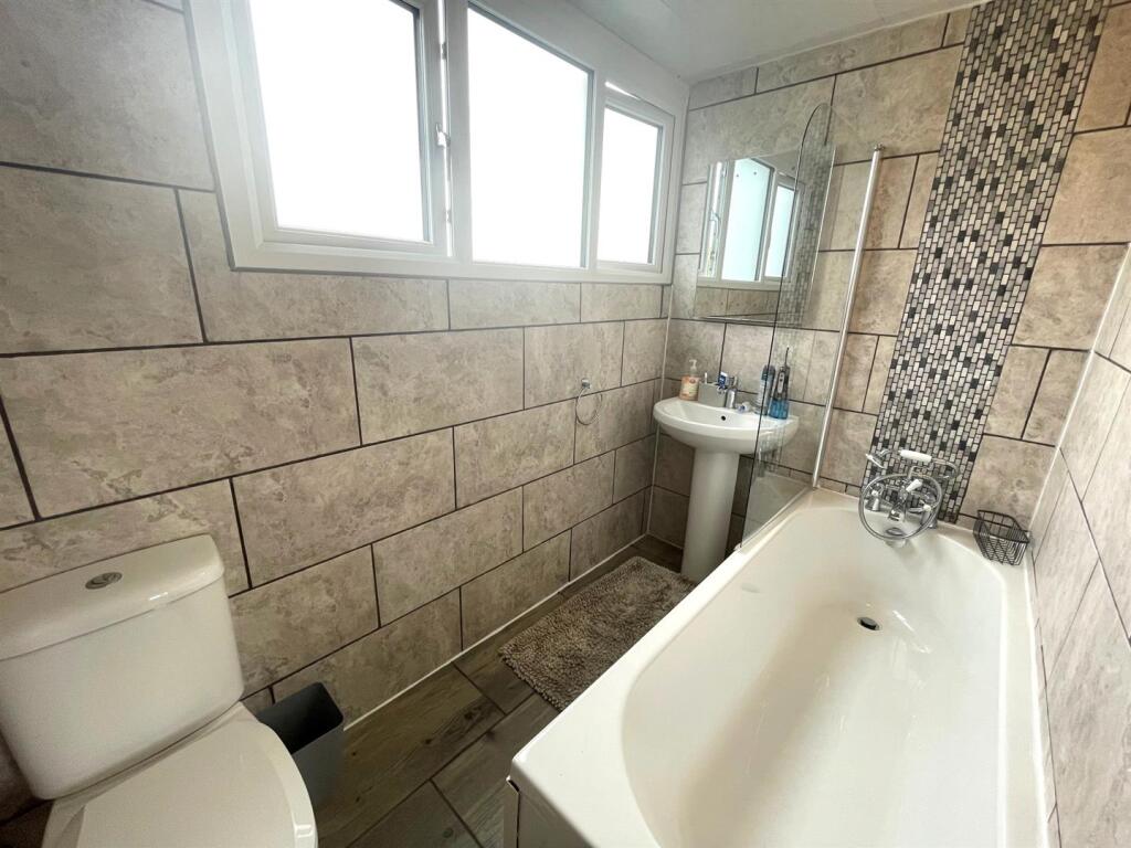 Additional image 16 of Singleton Grove, Westhoughton, Bolton