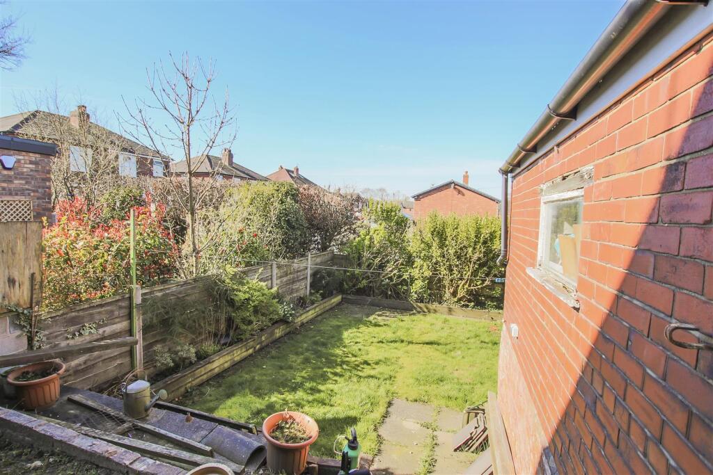 Additional image 11 of Dunsters Avenue, Brandlesholme