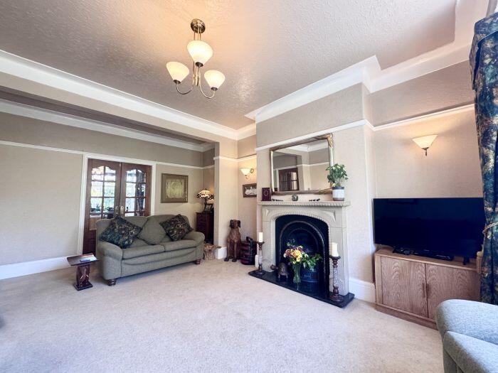 Additional image 4 of 210 Greenmount Lane, Bolton, BL1 5HZ