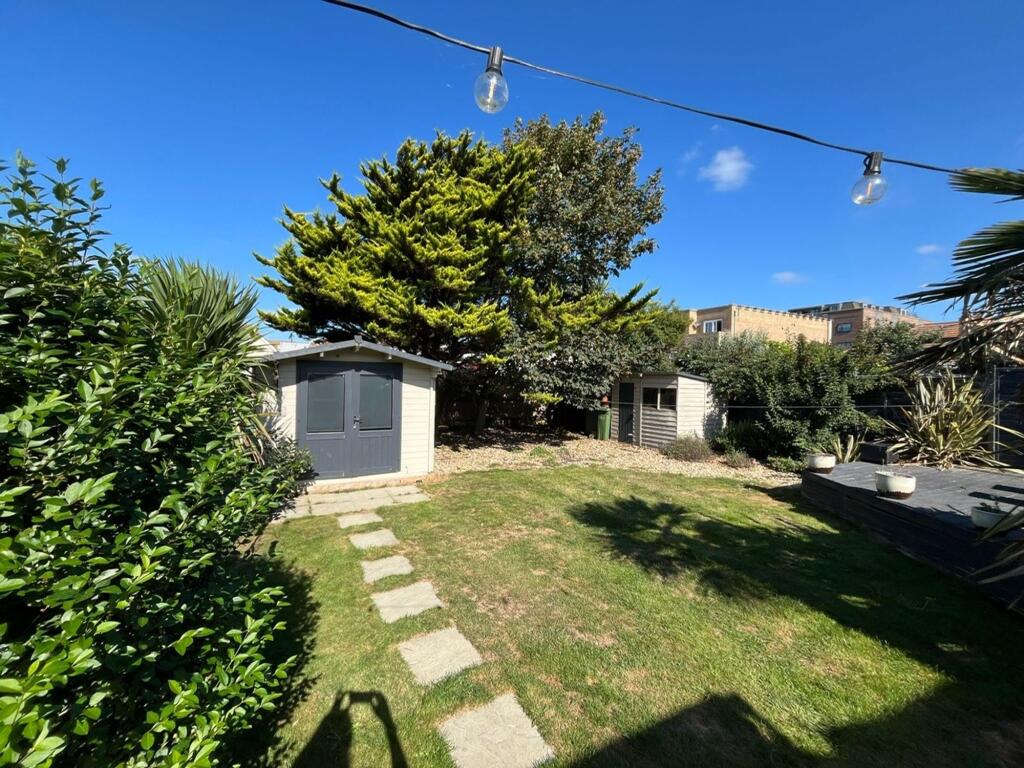 Additional image 4 of Victoria Avenue, Peacehaven, BN10 8LX