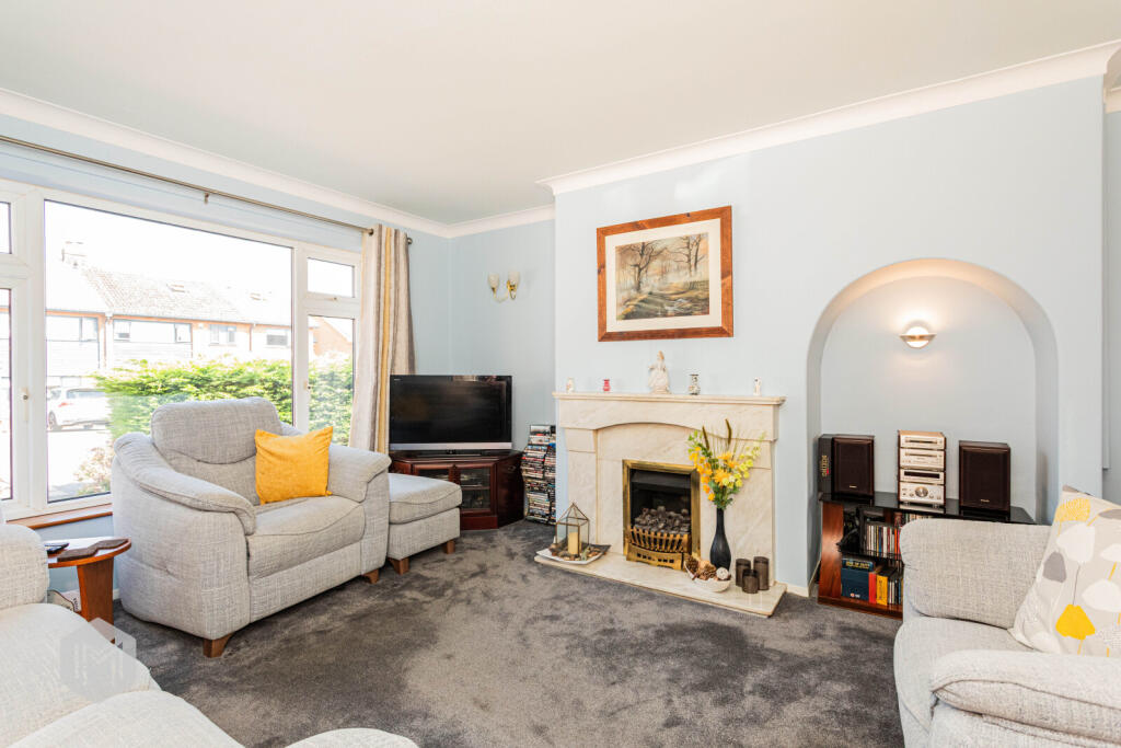 Primary image of Linden Walk, Bolton, Greater Manchester, BL2 3BT