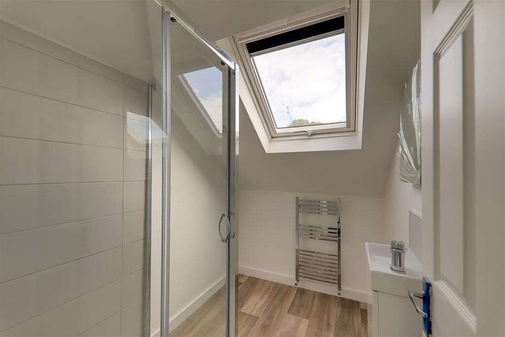 Additional image 16 of Hertford Road, Worthing, BN11