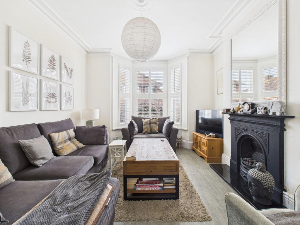 Additional image 3 of Elizabeth Road, Worthing, BN11 4EF