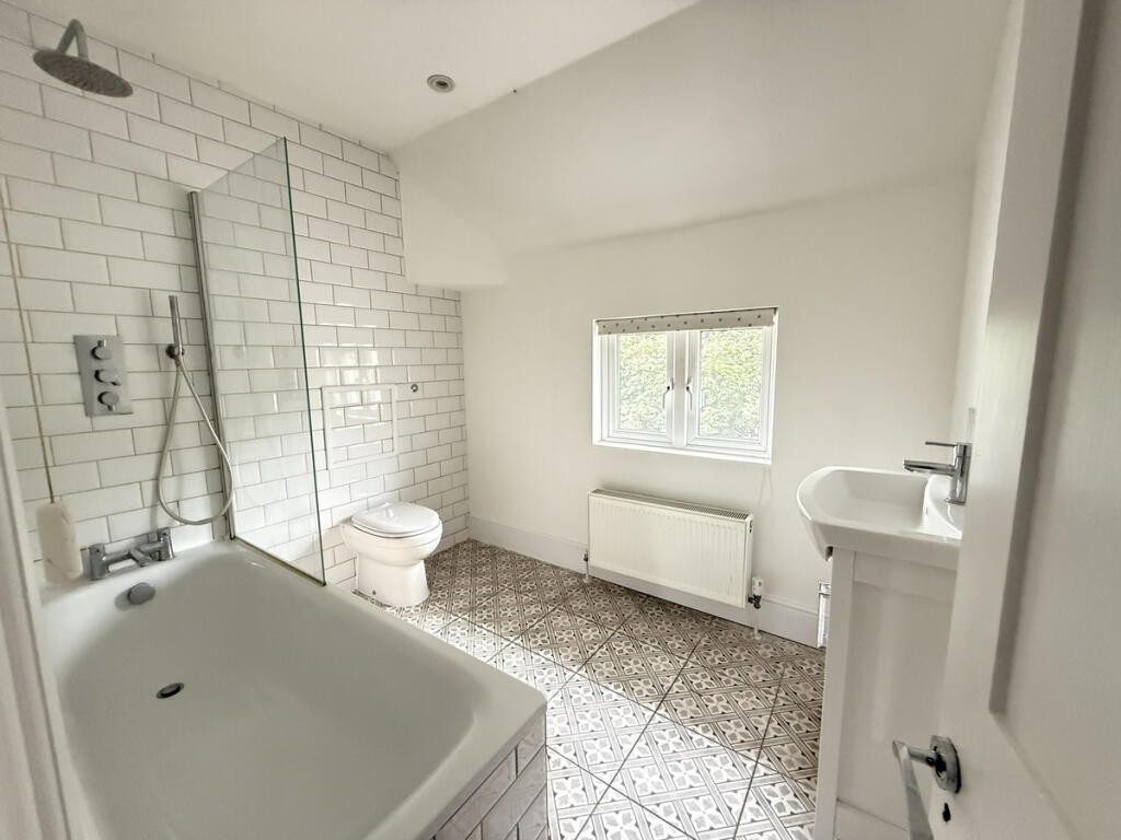Additional image 6 of Clifton Road, Worthing, BN11
