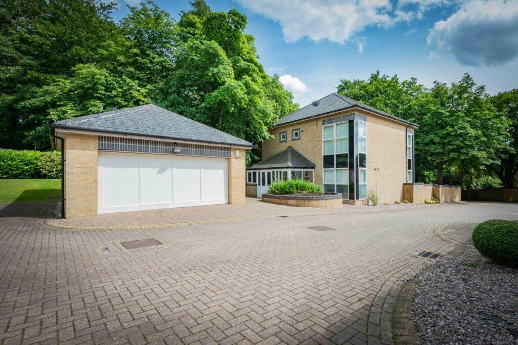 Additional image 5 of 2 Belvedere Heights, Bolton, BL1 5EP