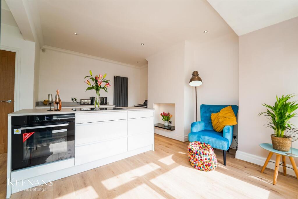 Additional image 25 of Dunsters Avenue, Brandlesholme