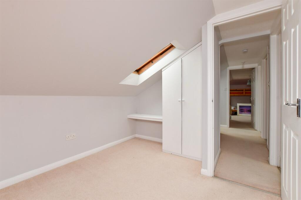 Additional image 13 of Roderick Avenue, Peacehaven, East Sussex