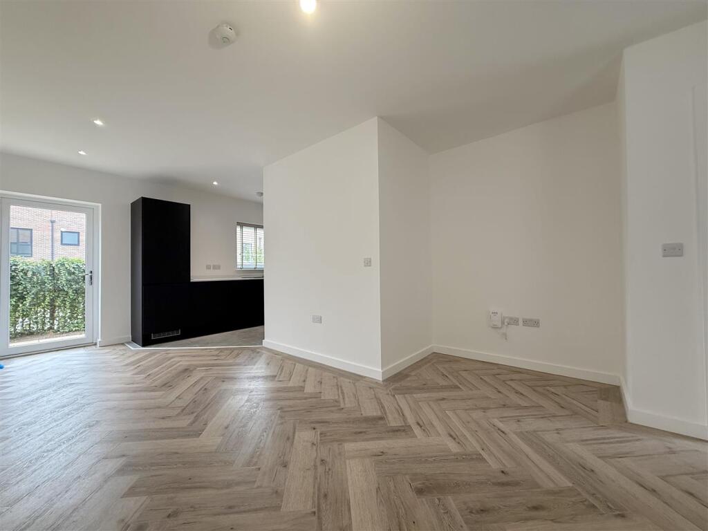 Additional image 17 of Paderborn Way, Bolton, BL1