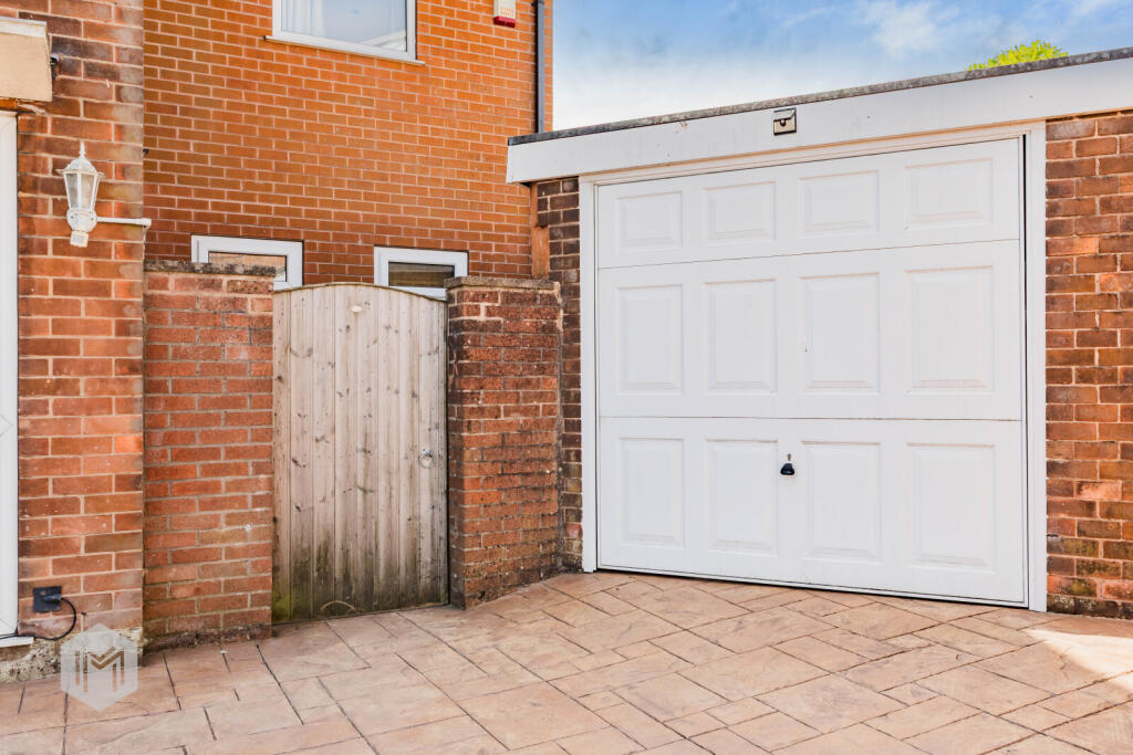 Additional image 4 of Linden Walk, Bolton, Greater Manchester, BL2 3BT