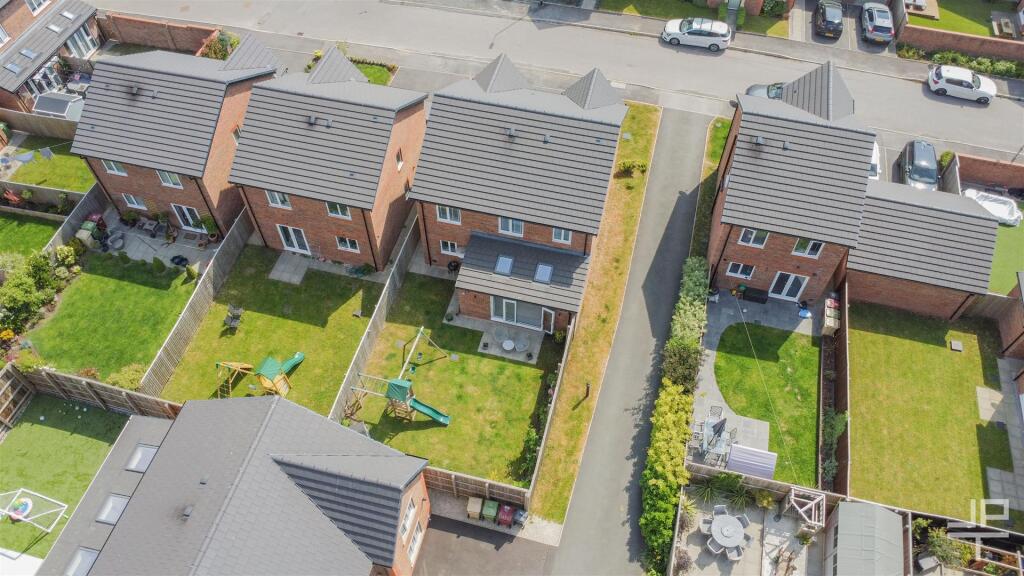 Additional image 10 of Watergate Close, Westhoughton, Bolton, BL5 3JJ