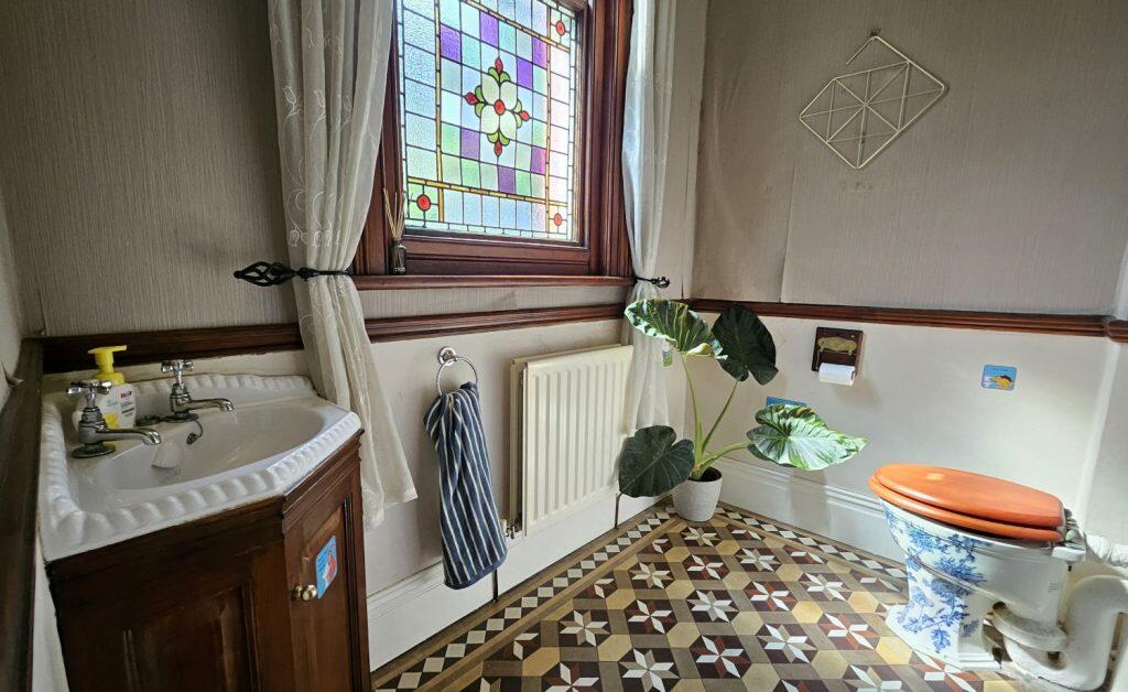 Additional image 5 of 194 Chorley New Road, Heaton, Bolton. BL1 5AA