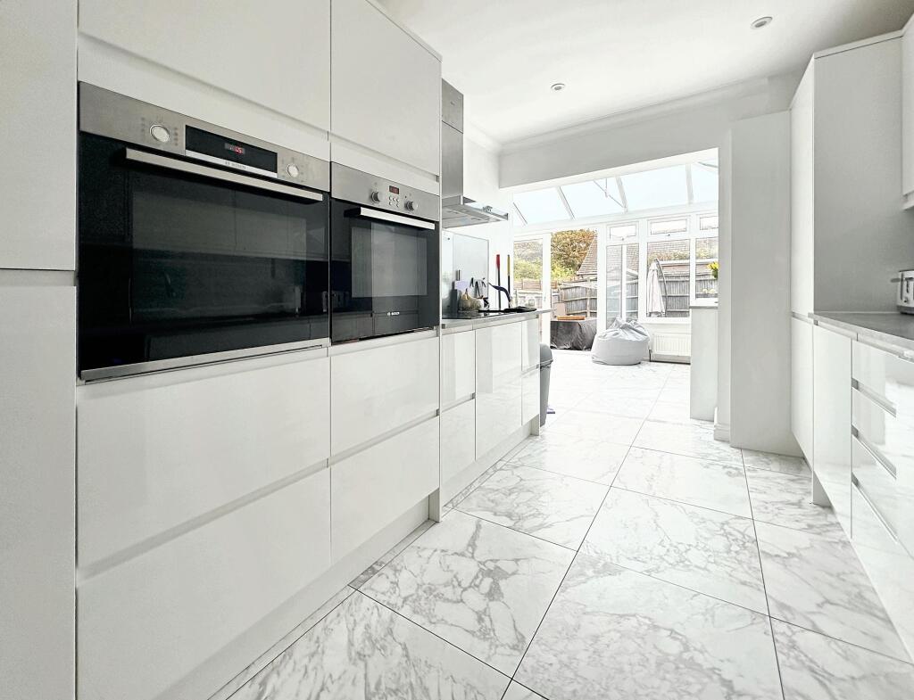 Additional image 25 of Southdown Avenue, Peacehaven, BN10 8RX